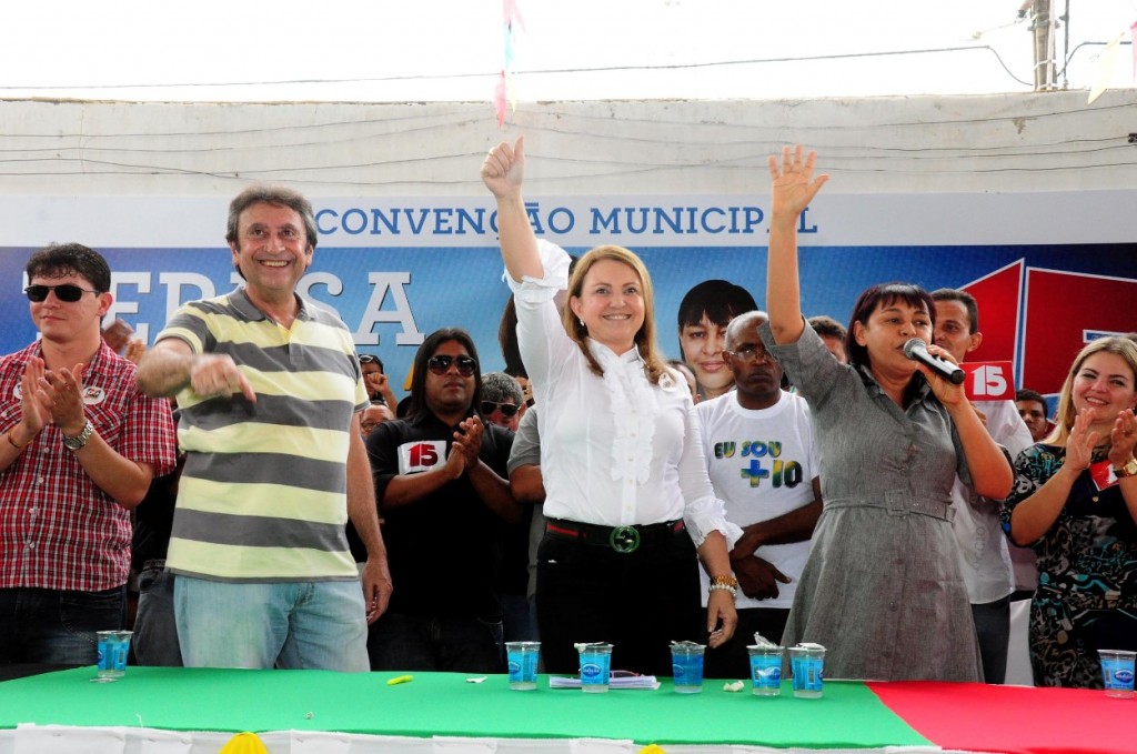 Ricardo e Teresa Murad com a vereadora Neuza, candidata a vide-prefeita