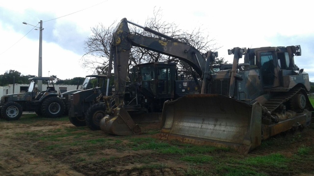 Máquinas do Exército já estão no município São João dos Patos, para início das obras na MA-034. Foto: Divulgação